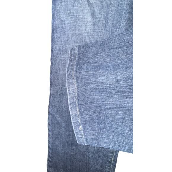 Chicos Platinum Straight Leg Jeans Women's 10 (1.5) Stretch Denim Medium Wash - Picture 5 of 9